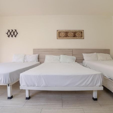 Oyo Hostel Oasis Centro Cerca Del Hospital Issste Hospital Jose Ma Morelos メキシコシティ エクステリア 写真
