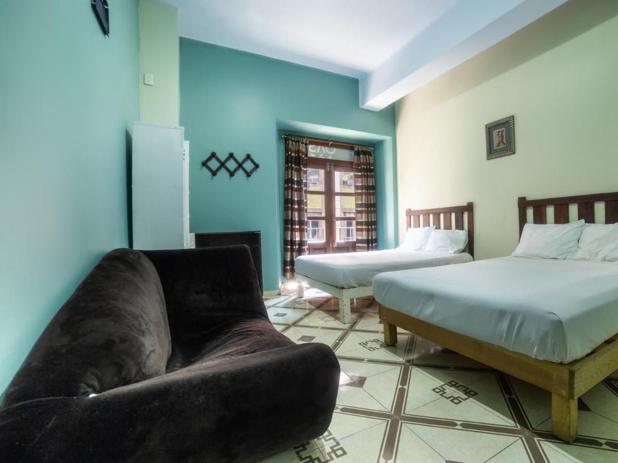 Oyo Hostel Oasis Centro Cerca Del Hospital Issste Hospital Jose Ma Morelos メキシコシティ エクステリア 写真
