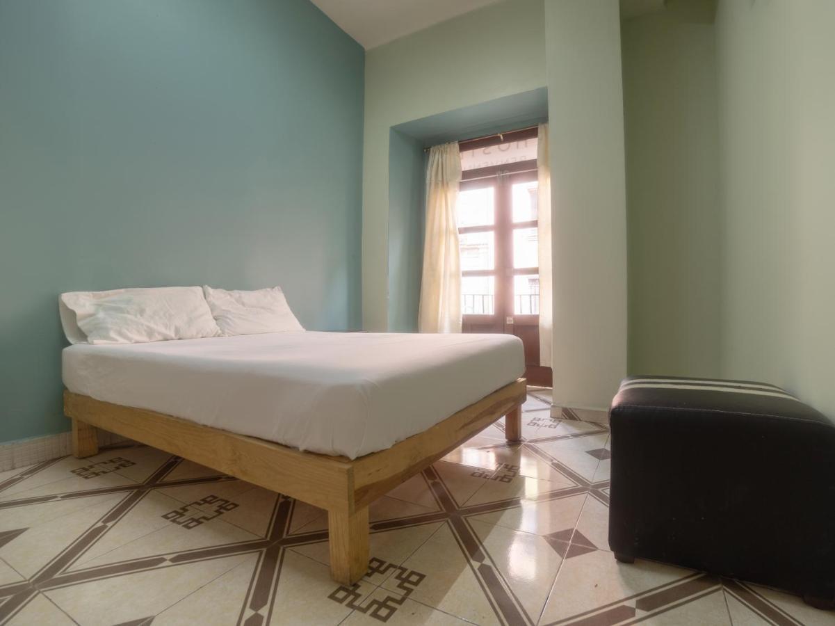 Oyo Hostel Oasis Centro Cerca Del Hospital Issste Hospital Jose Ma Morelos メキシコシティ エクステリア 写真