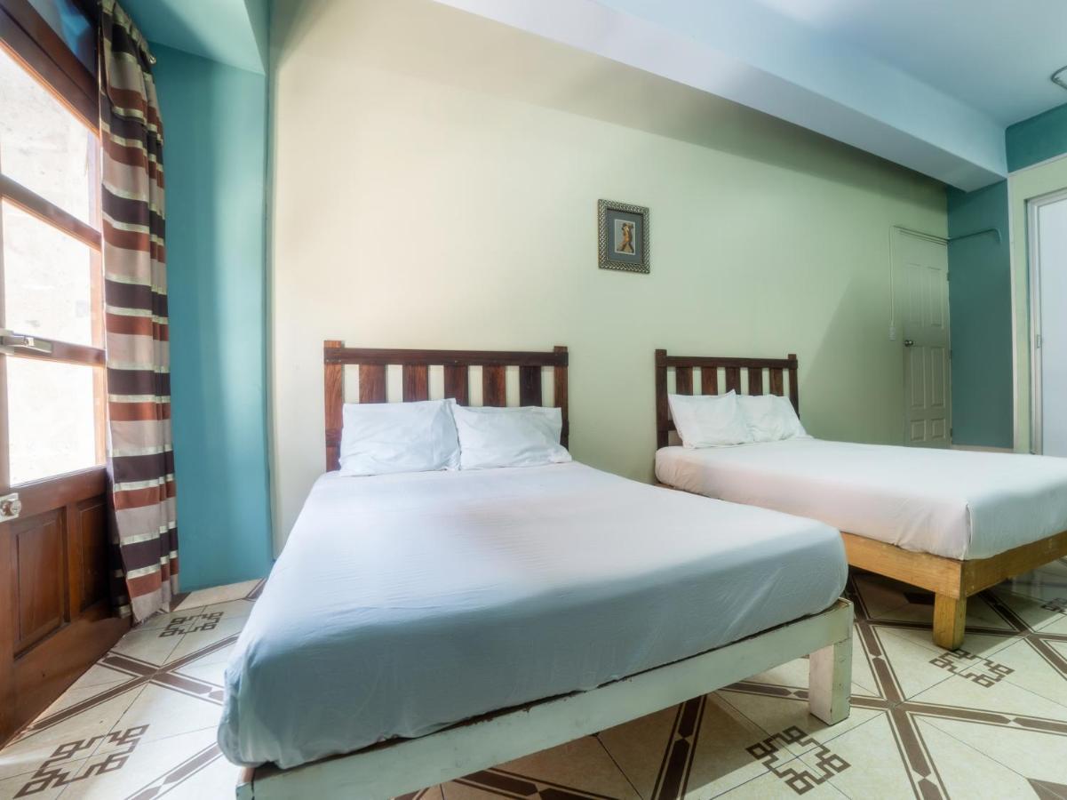 Oyo Hostel Oasis Centro Cerca Del Hospital Issste Hospital Jose Ma Morelos メキシコシティ エクステリア 写真