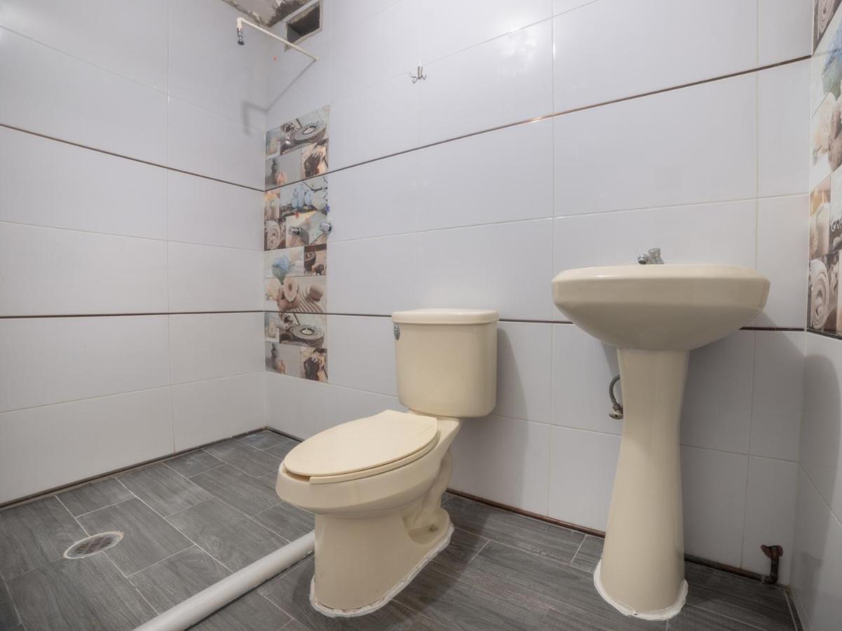 Oyo Hostel Oasis Centro Cerca Del Hospital Issste Hospital Jose Ma Morelos メキシコシティ エクステリア 写真