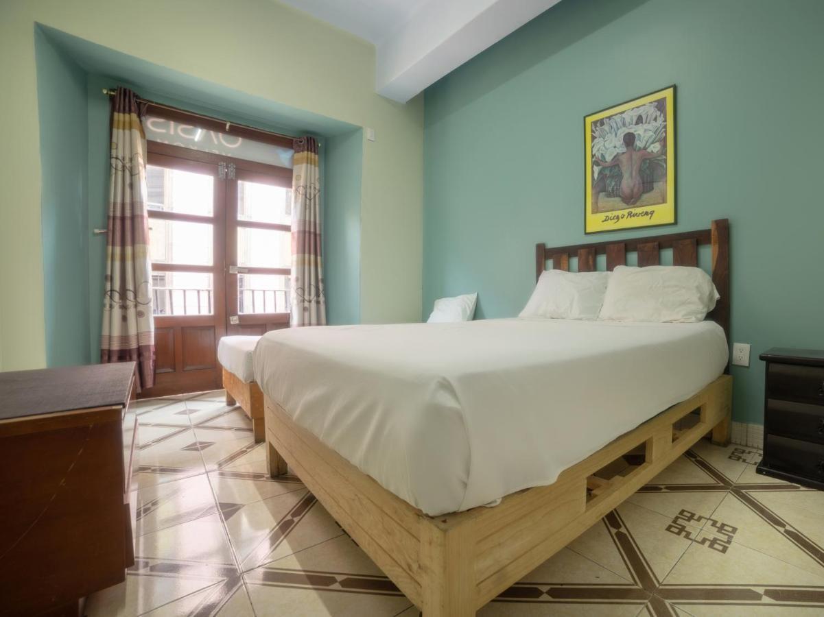 Oyo Hostel Oasis Centro Cerca Del Hospital Issste Hospital Jose Ma Morelos メキシコシティ エクステリア 写真